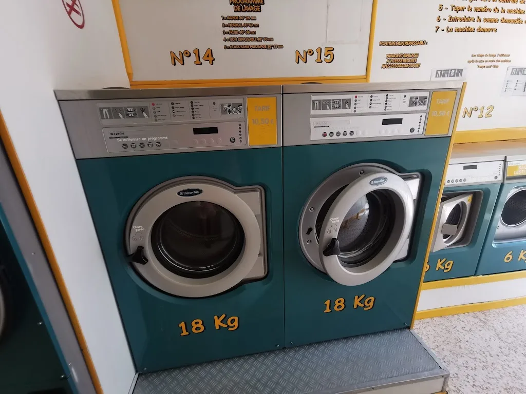 Laverie automatique de la porte des Cévennes - photo 1