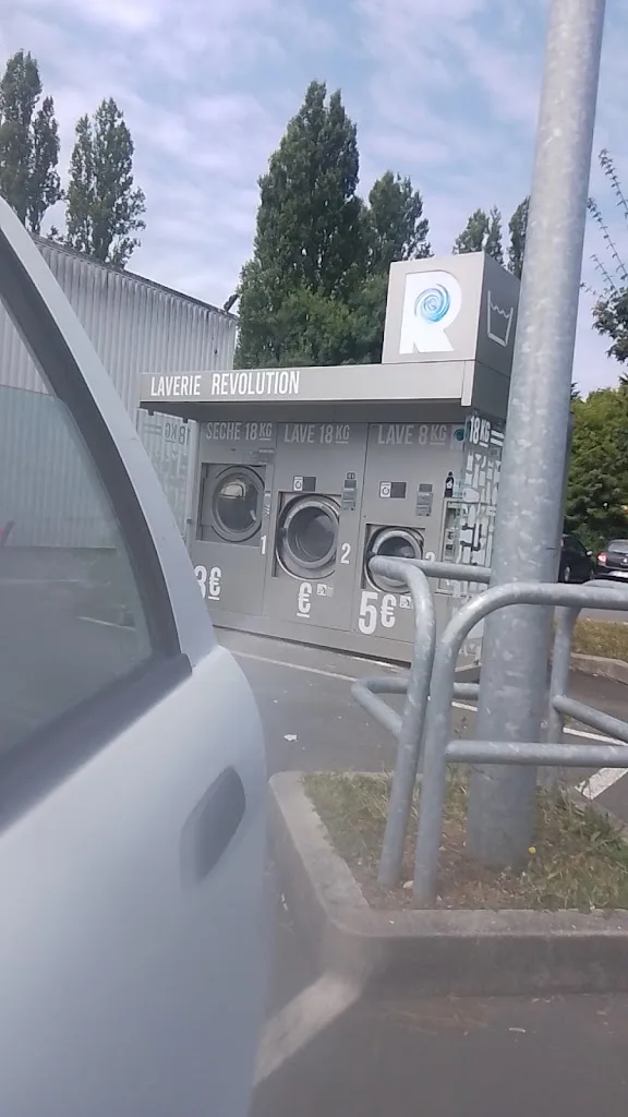 Laverie Revolution Laundry - photo 1