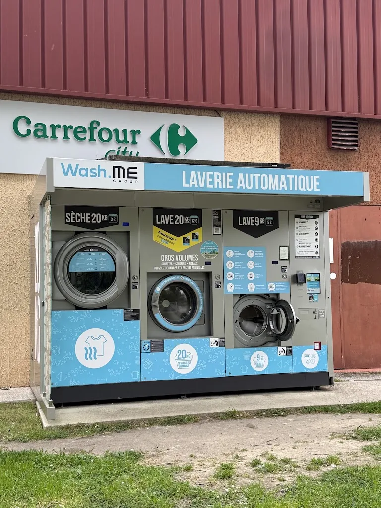 Laverie Revolution Laundry - photo 2