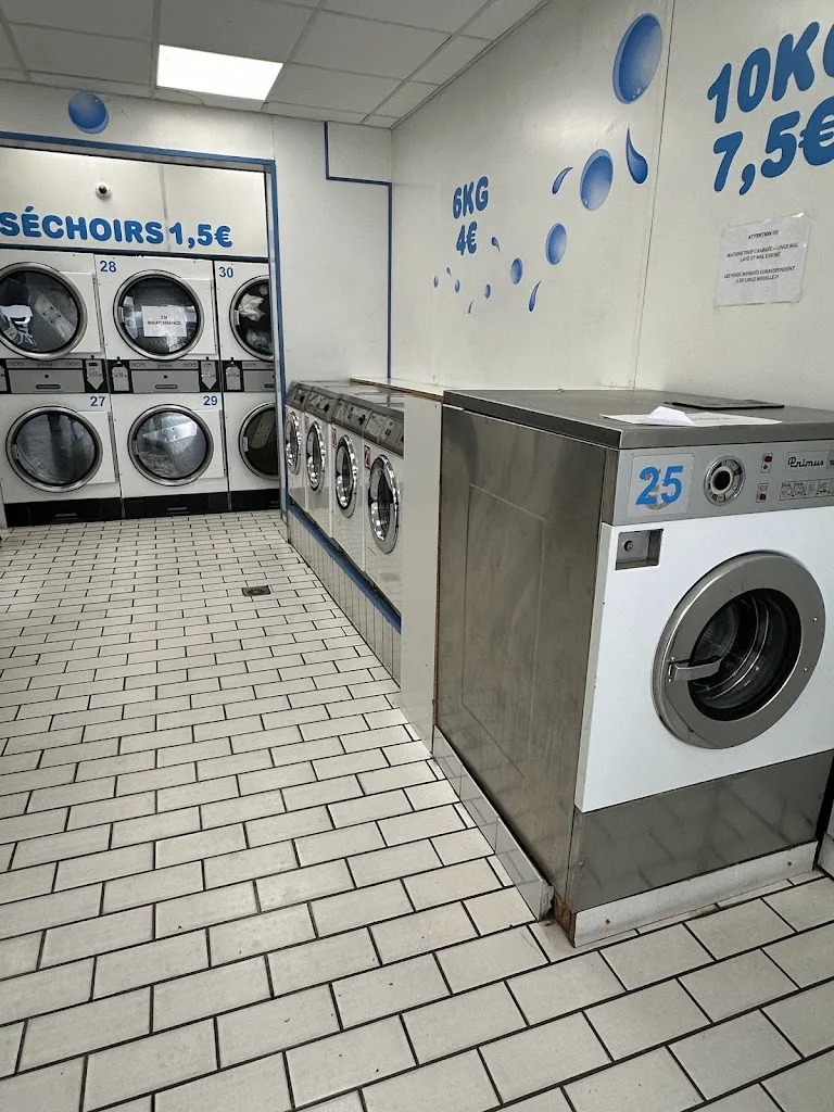 Laverie Revolution Laundry - photo 2