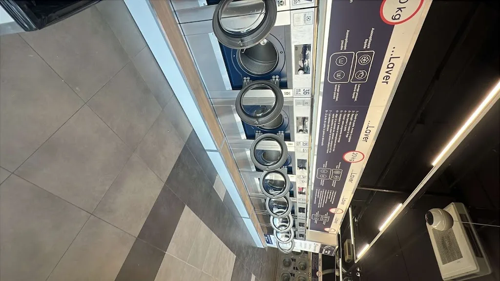 Laverie automatique - Laundromat - HYPER LAVERIE - photo 1