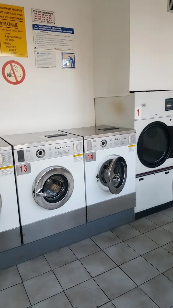 Laverie Revolution Laundry - photo 2