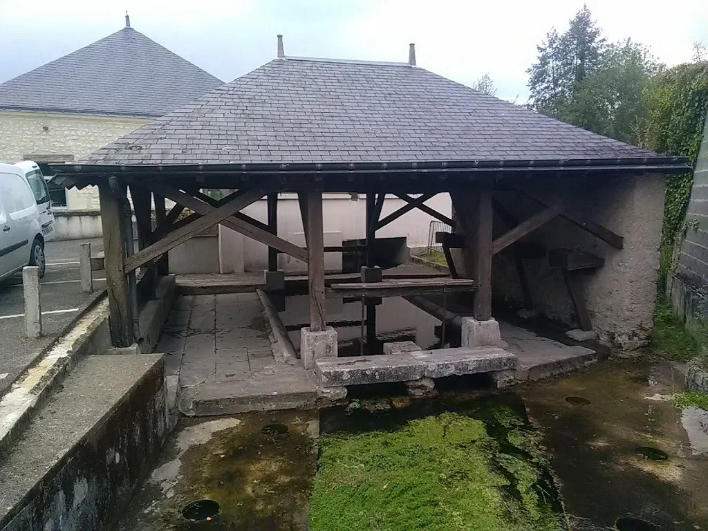 Lavoir Saint-Loup - photo 2