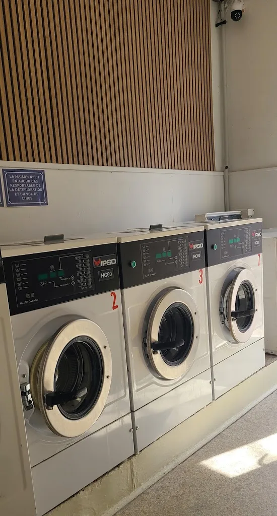 LAVERIE AUTOMATIQUE DES ALLEES - photo 2
