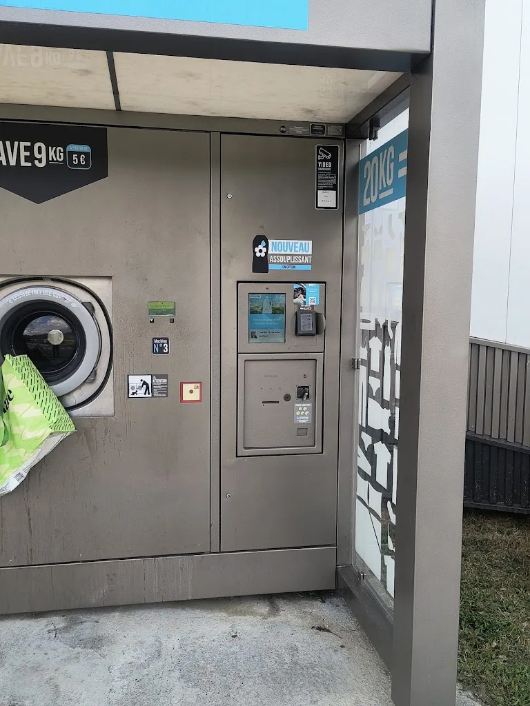 Laverie Revolution Laundry - photo 1