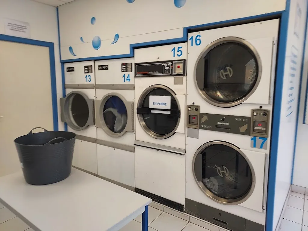 Laverie Revolution Laundry - photo 1