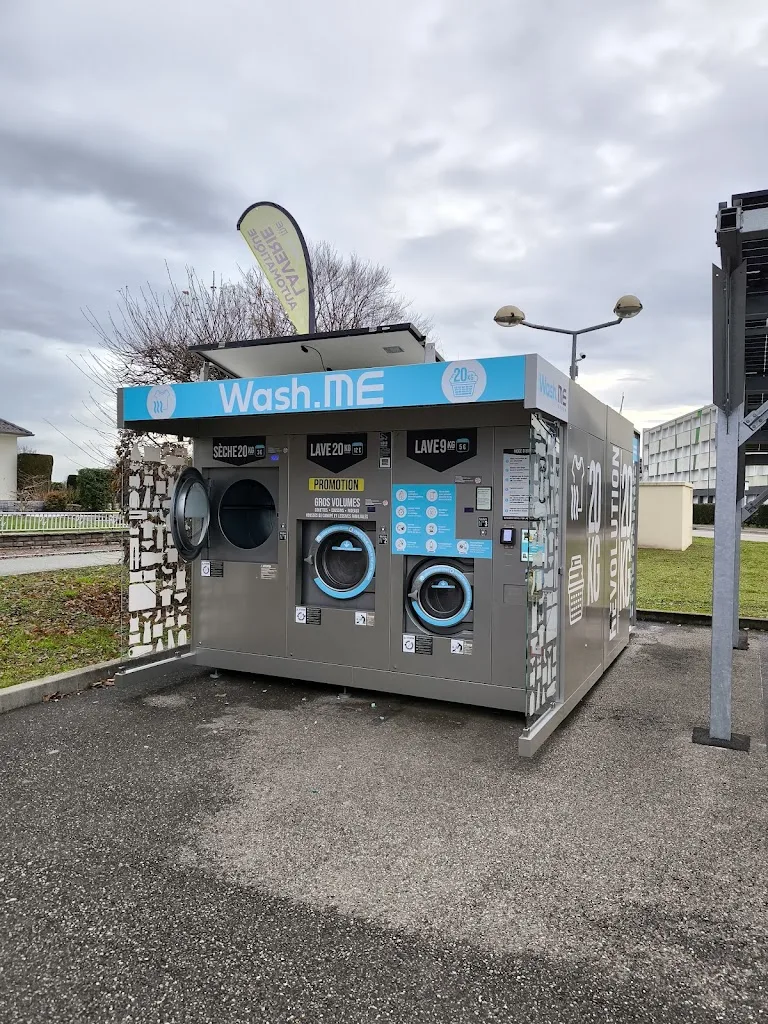 Laverie Revolution Laundry - photo 2
