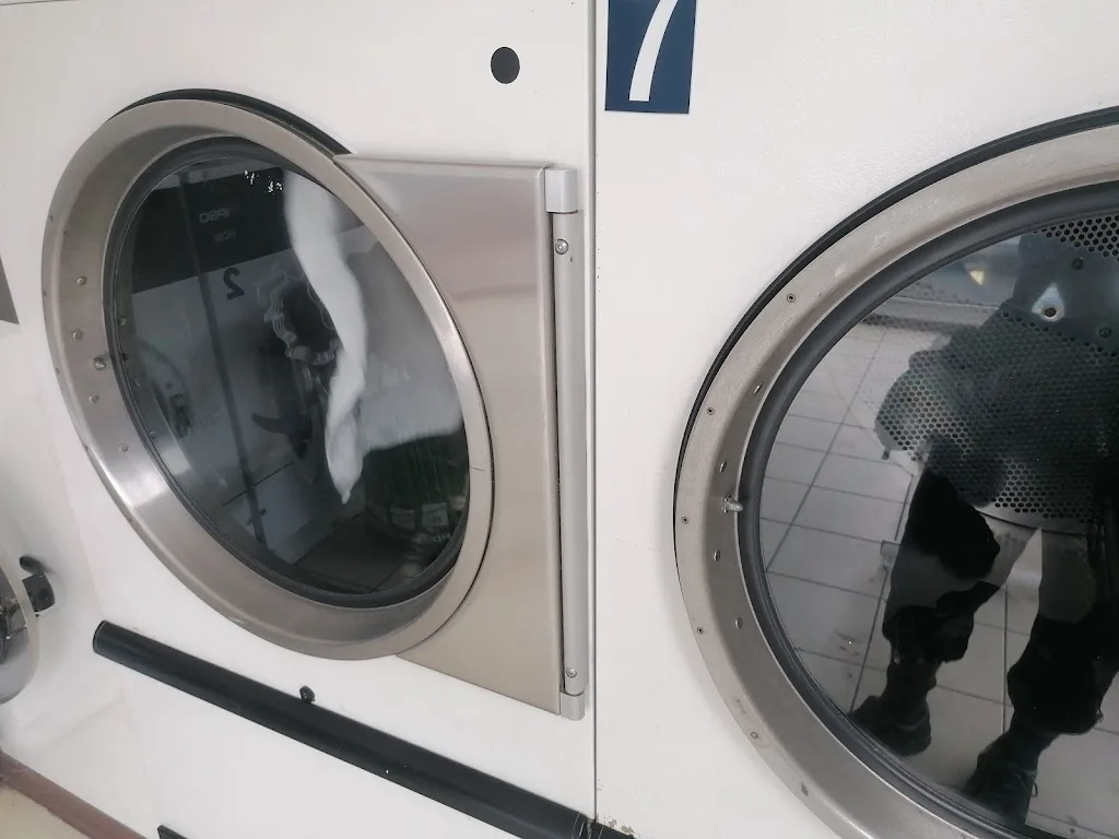 Laverie à Linge Libre Service - photo 2