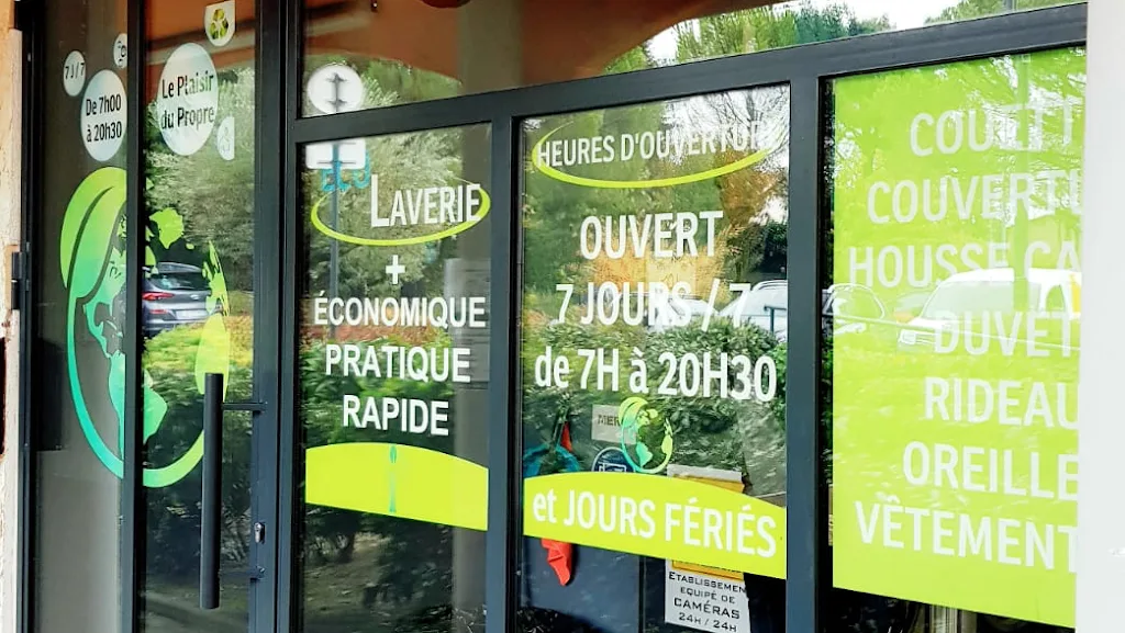 Laverie Venelles - photo 1