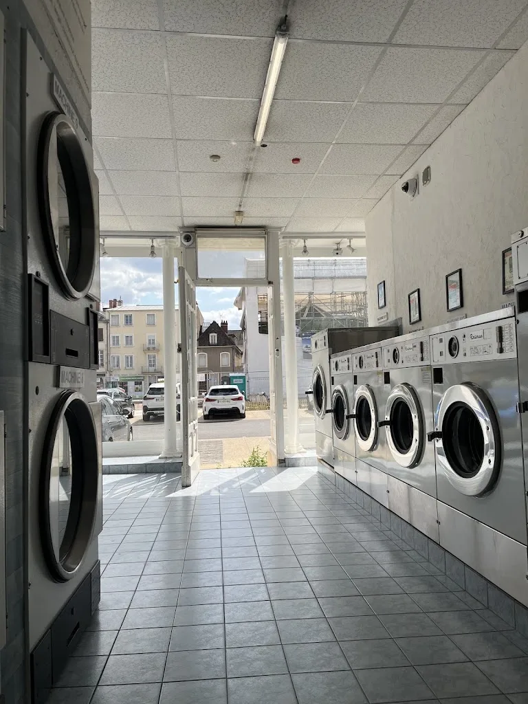 Laverie Automatique Libre Service - photo 2