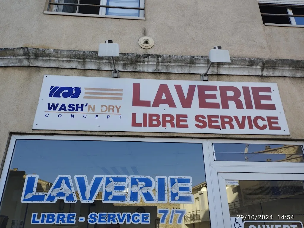 Laverie automatique - photo 1