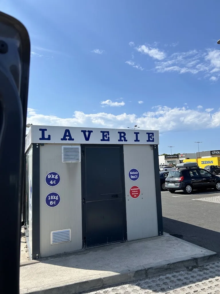 Laverie Carrefour - photo 2