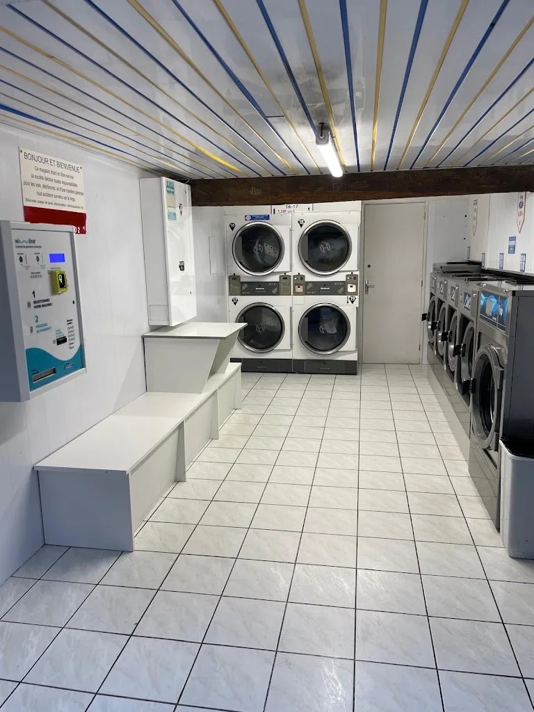 Laverie automatique - photo 1