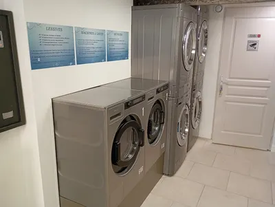 LE LAVOIR, 5 rue de l'église, 83490 LE MUY