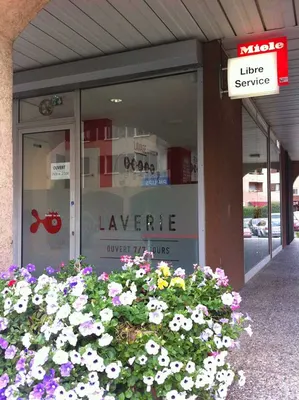 Laverie Le Poisson Rouge