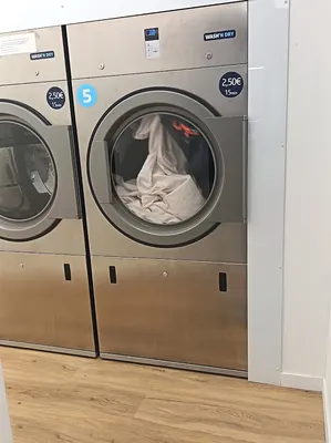 LAVERIE HAGETMAU WASH'N DRY